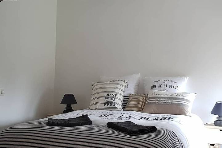 Location de vacances pour 8 personnes, avec terrasse et jardin à Évran - 3