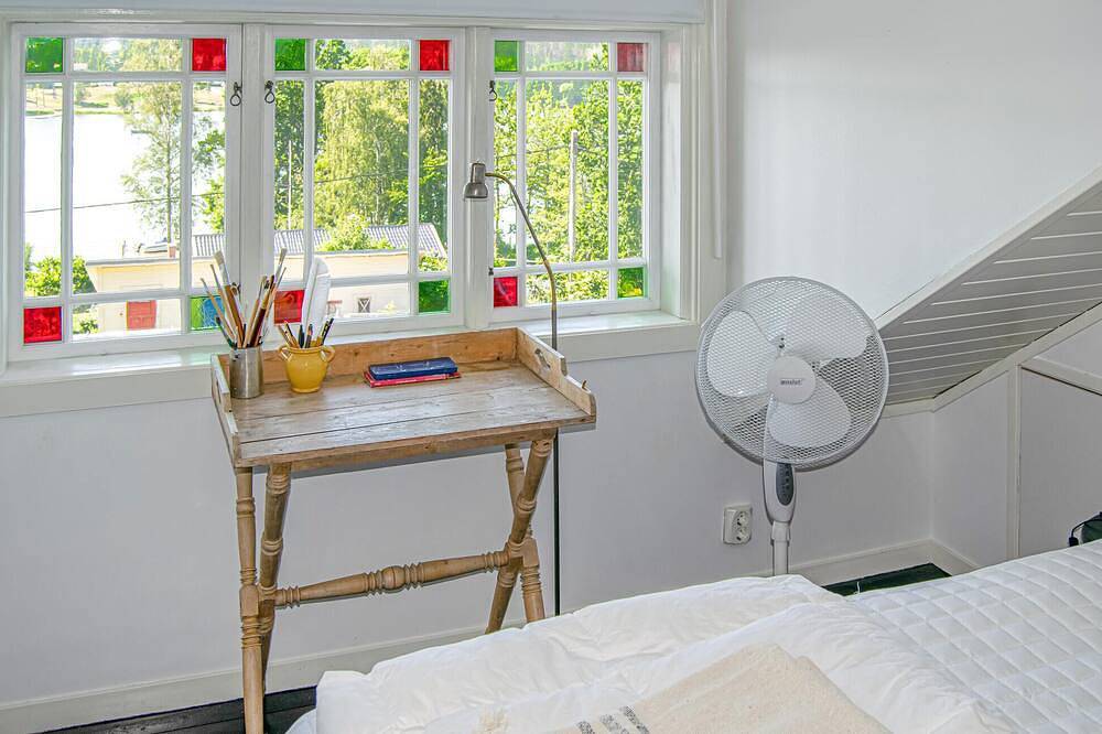 1 bedroom gorgeous home in Stallarholmen in Strängnäs, Mälaren