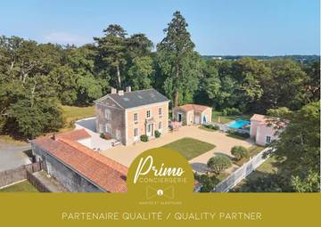 Location de vacances pour 15 personnes, avec jardin ainsi que vue et piscine, animaux acceptés à Basse-Goulaine