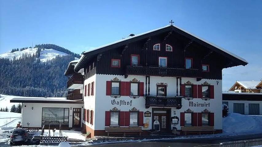 Ferienwohnung für 5 Personen, mit Garten und Pool, mit Haustier am Kaiserwinkl