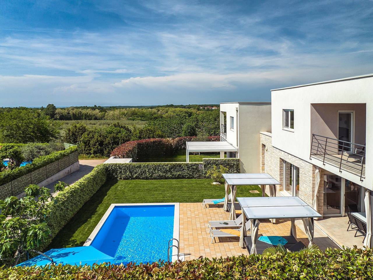 Ferienhaus in Novigrad mit Pool am Strand in Umag und Umgebung