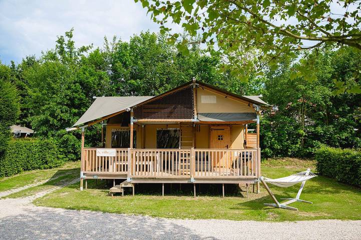 Glamping voor 6 personen, met balkon/terras en terras in Zuid-Limburg