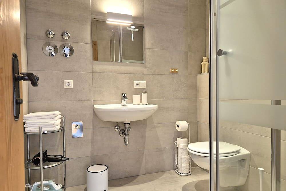 Ganze Wohnung, Gutshof Alpenblick am Simssee - Ammersee Apartment in Stephanskirchen, Landkreis Rosenheim