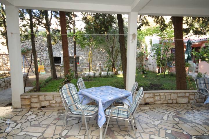 Smještaj za odmor za 3 osoba, s Balkon/terasa u Grad Pag