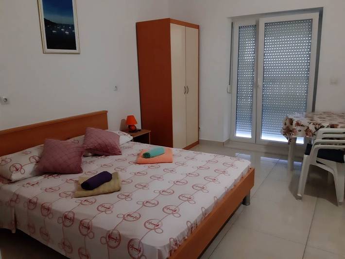 Ganze Wohnung, Apartments Franka Saplunara-Double Room with Terrace and Sea View in Velika Saplunara, Saplunara