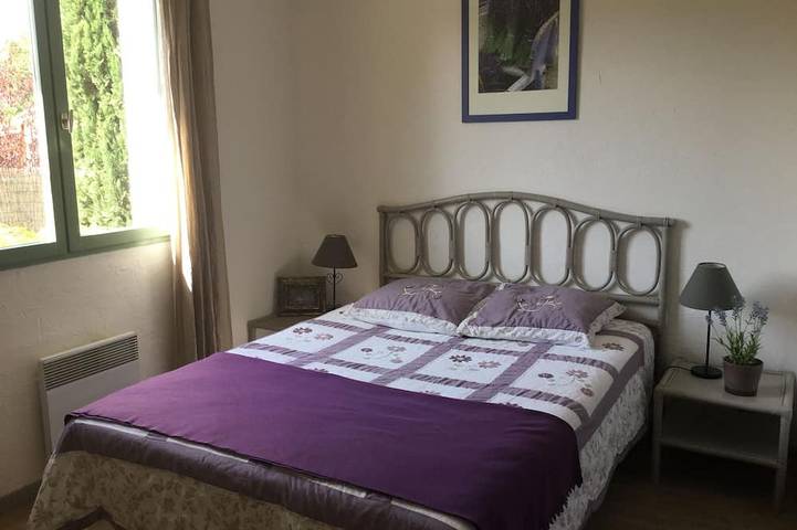 Location de vacances pour 5 personnes, avec jardin et terrasse à Rians - 3