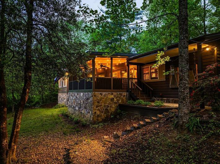 Vacation rental for 7 people, with terrace in Lake Burton