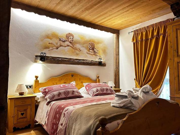 Hôtel pour 4 personnes, avec Balcon et Terrasse ainsi que Jacuzzi et Jardin à Transacqua - 3