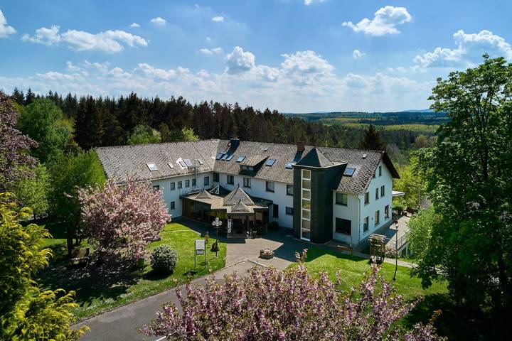 Hotel für 3 Personen, mit Terrasse