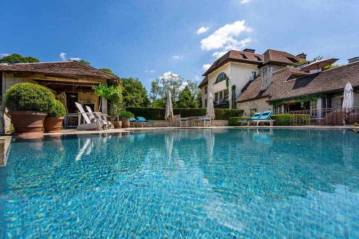 Maison de vacances pour 35 personnes, avec piscine et jardin à Kluisbergen
