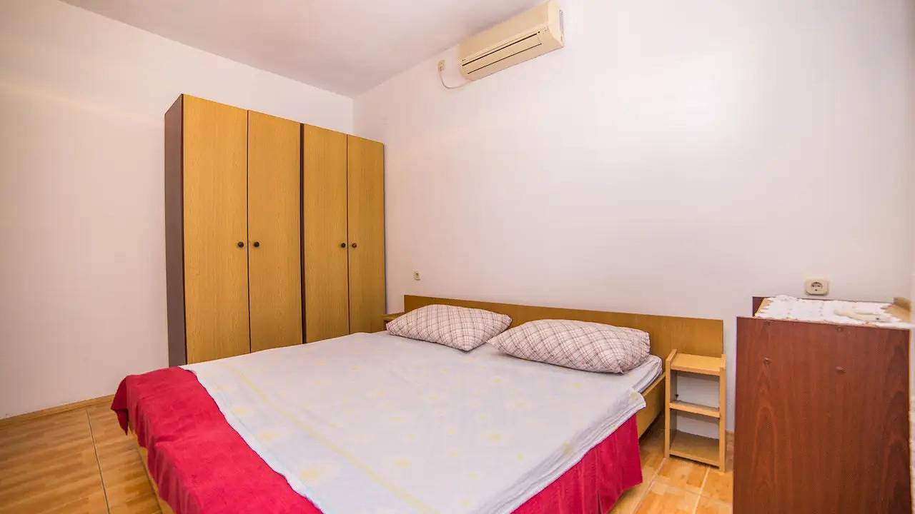 Zimmer für 2 Personen (20 m²) in Splitska in Supetar, Brac