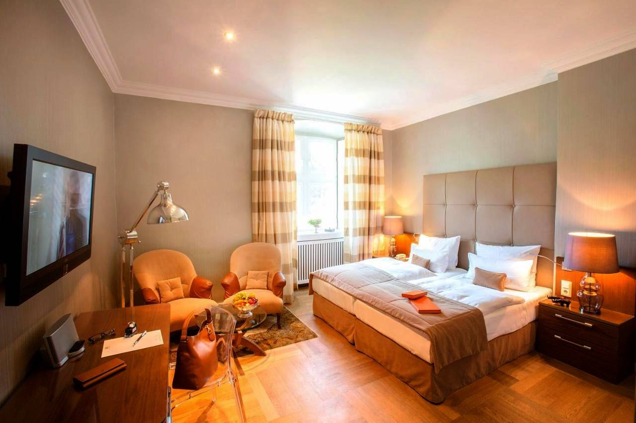 Schlosshotel Hugenpoet in Stadtbezirk IX, Essen
