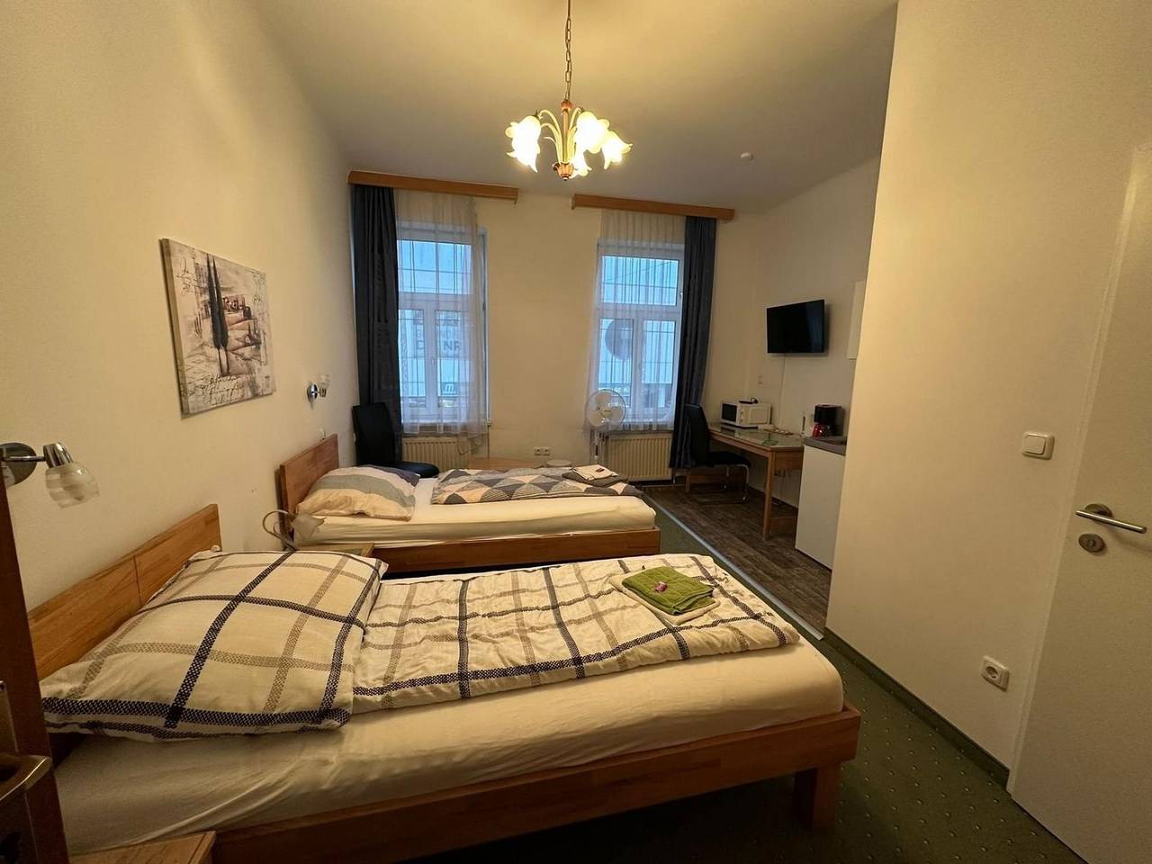 Ganze Ferienwohnung, Mariazellerhof Room 106 in Sankt Pölten, Türnitzer Alpen