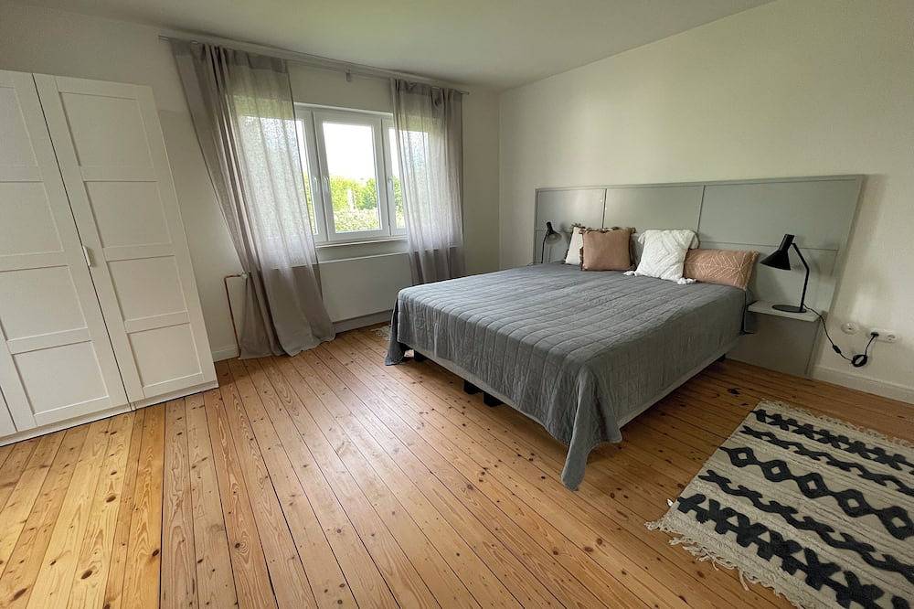 Genießen Sie Ihren Urlaub in diesem toll ausgestatteten, komfortablen Ferienhaus in Nordenham, Wesermarsch