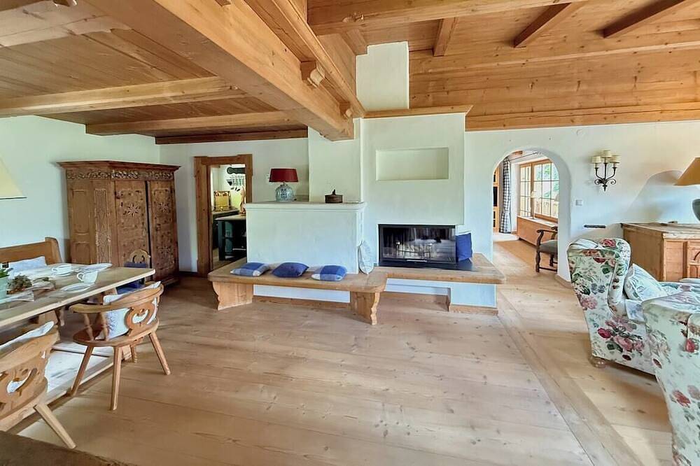 Charmantes Tiroler Penthouse in zauberhafter Lage bei Kitzbühel in Sankt Johann in Tirol, Kaisergebirge