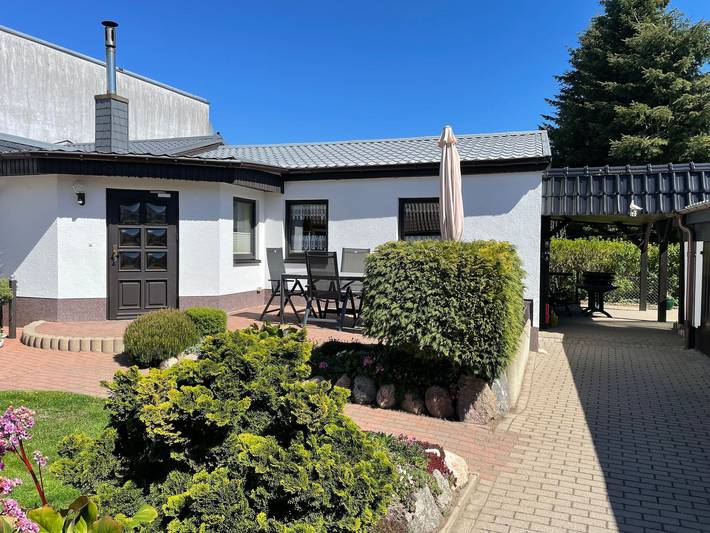 Ferienhaus für 5 Personen, mit Terrasse und Garten in Ribnitz-Damgarten