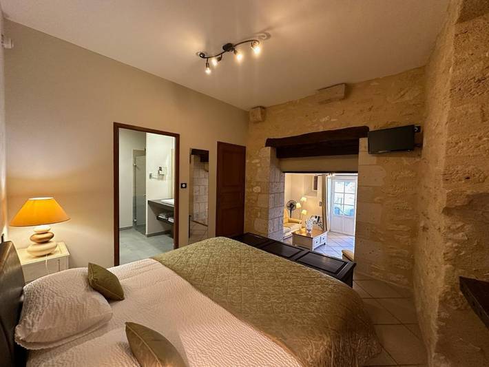 Hôtel pour 4 personnes, avec jacuzzi ainsi que jardin et piscine, animaux acceptés à Duras - 2