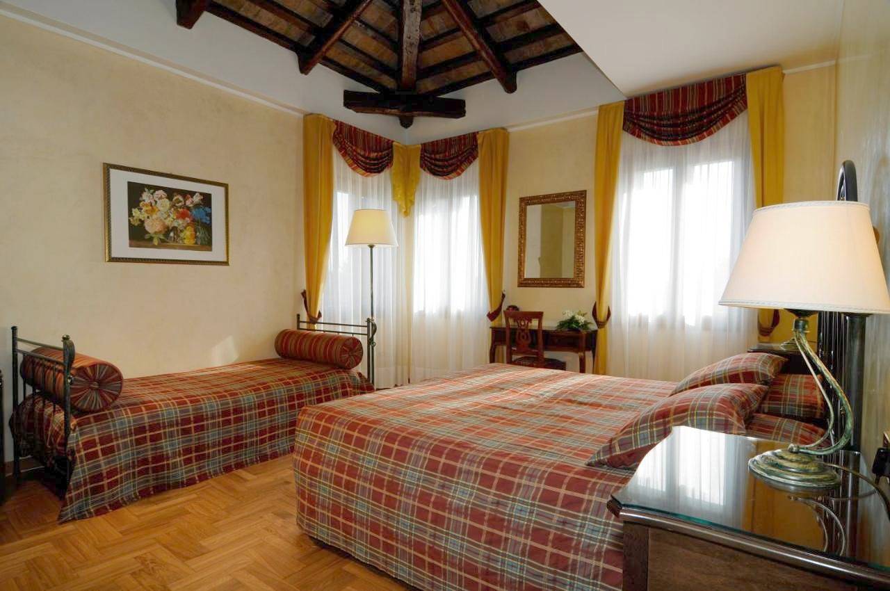 Villa Goetzen in Dolo, Provincia di Venezia