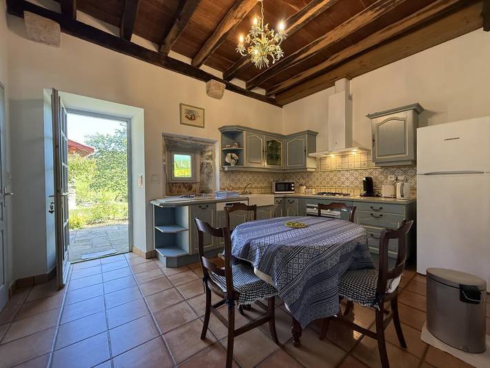 Gîte pour 6 personnes, avec jardin à Sare - 3