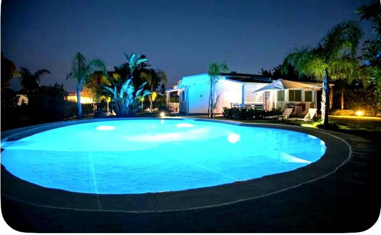 Apartamento de vacaciones para 2 personas, con piscina además de jardín y vistas - 1