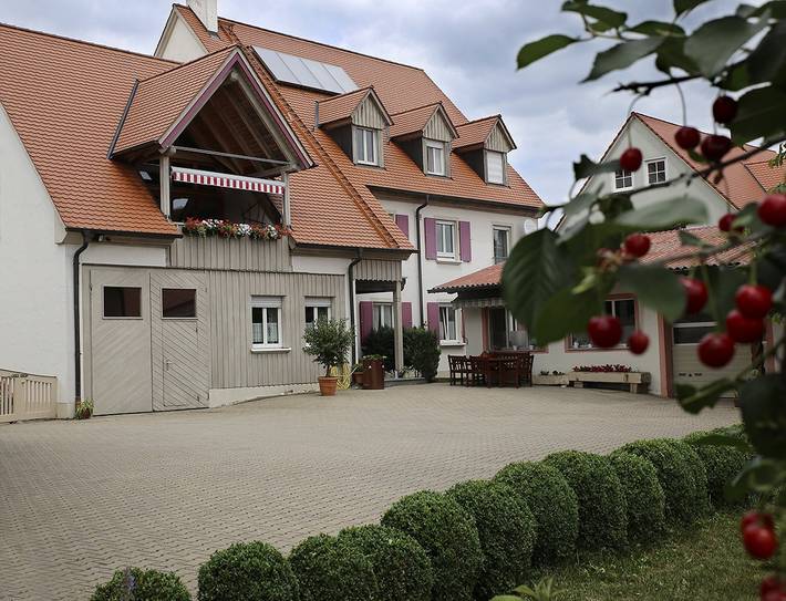 Ferienwohnung für 2 Personen, mit Balkon und Balkon/Terrasse sowie Terrasse und Garten in Fränkisches Seenland - 2