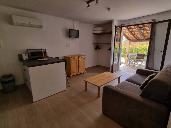 Bungalow für 2 Personen, mit Ausblick und Terrasse sowie Pool, mit Haustier in Porto-Vecchio - 3