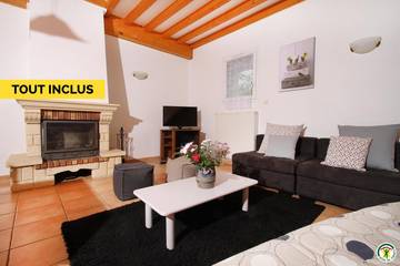 Gîte pour 6 personnes, avec jardin et terrasse à Hostun