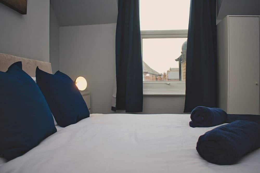 Cosy Deluxe 2 bedroom terraced house near centre in Sunderland