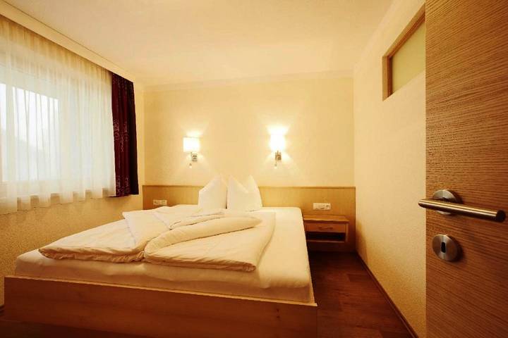Ferienwohnung für 6 Personen, mit Terrasse und Sauna in Ladis - 2