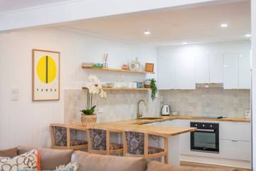 Vacation Rental for 2 Guests in Yamba, New South Wales, Picture 2