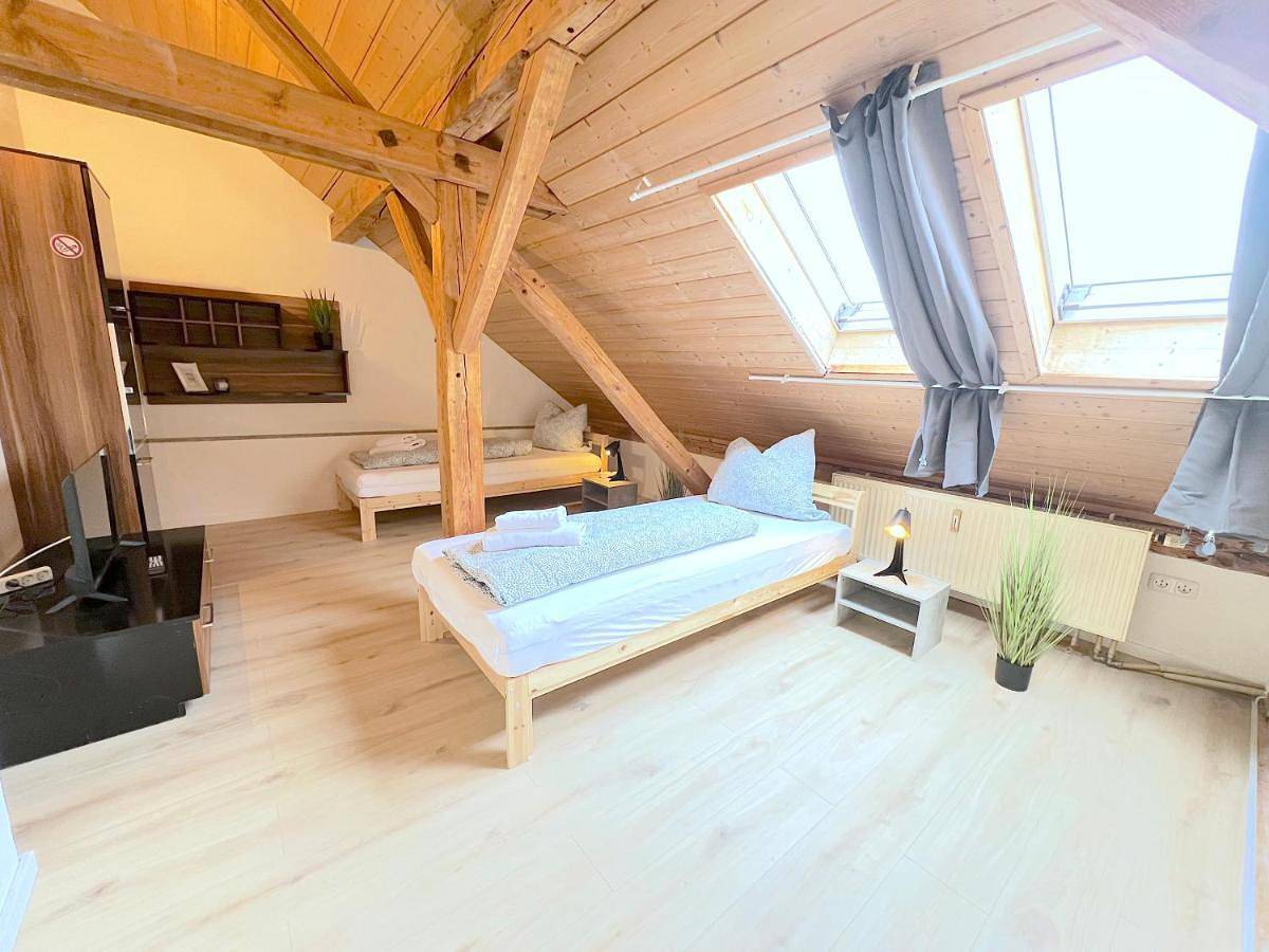 Appartement entier, Iii Apartment 6 Personen - Monteurzimmer - Ferienwohnung - Dingolfing in Dingolfing, Bavière Orientale