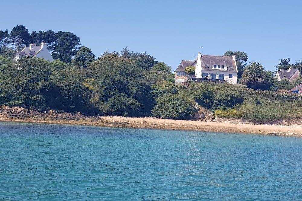 Cottage Meer Zugang zum Ende des Gartens in Lanmodez, Rosa Granitküste