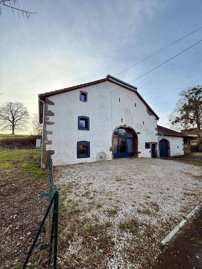 Ancienne ferme rénovée in Palante, Haute-Saône