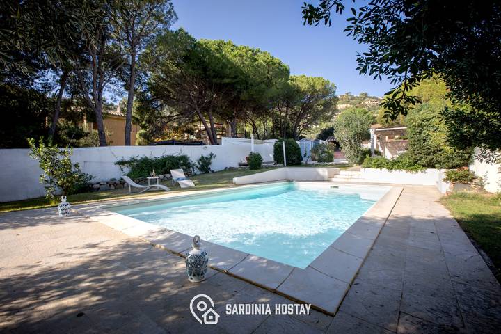 Casa vacanza per 10 persone, con Balcone e Terrazza nonché Giardino a Torre delle Stelle