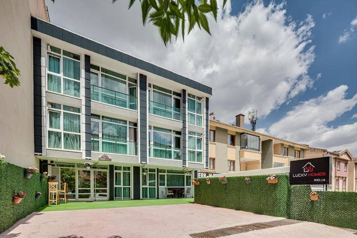 Apartamento de vacaciones para 3 personas, con jardín y vistas - 1