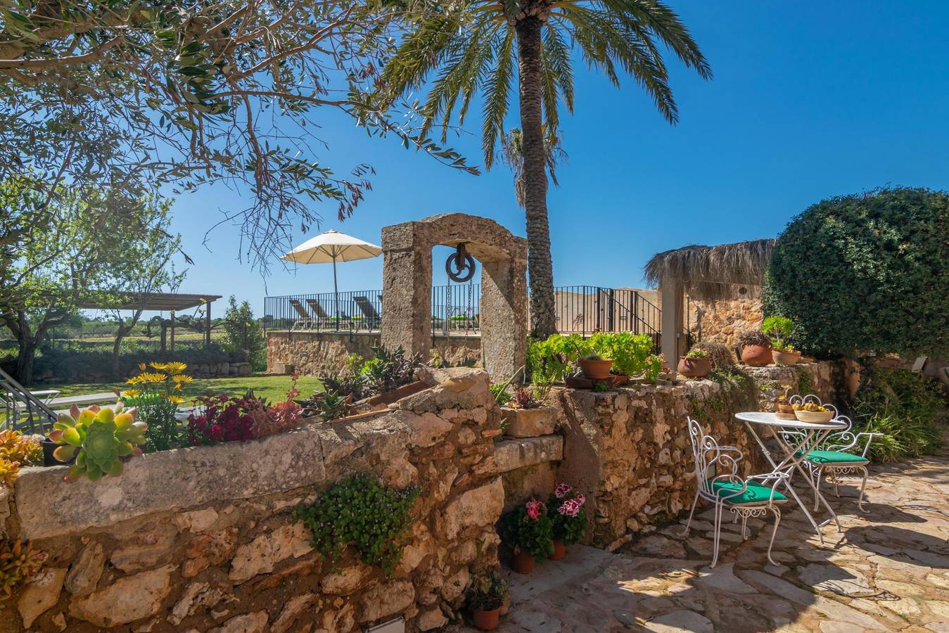 Na Burguera - Wunderschöne Villa mit privatem Pool und gratis W-Lan. in Cala d'Or, Santanyí