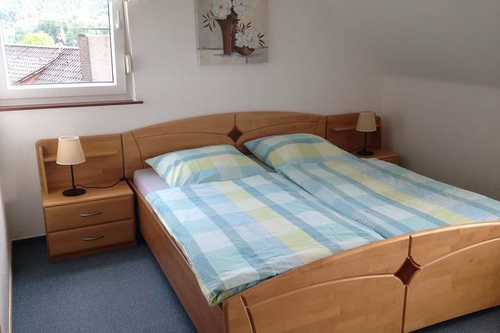 Ferienwohnung für 3 Personen, mit Garten und Terrasse in Hessisch Oldendorf - 2