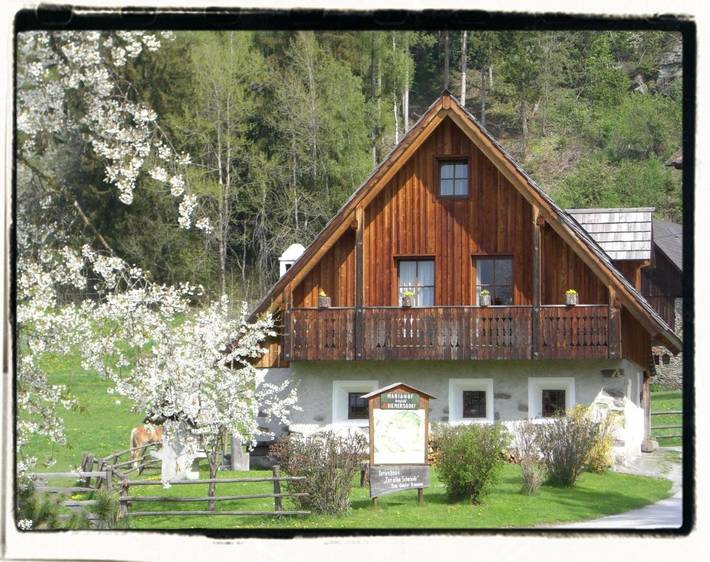 Ferienhaus für 10 Personen, mit Balkon und Terrasse sowie Garten und Sauna