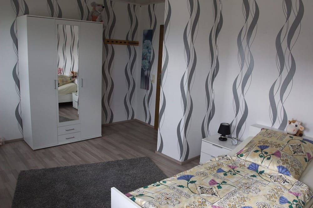 Ganze Wohnung, Ferienwohnung Hueske in Löhne, Wiehengebirge