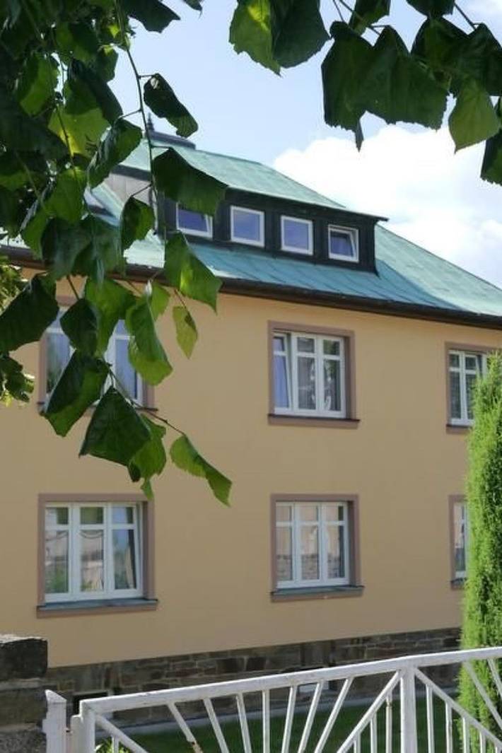 Ferienwohnung für 4 Personen, mit Balkon und Garten sowie Ausblick