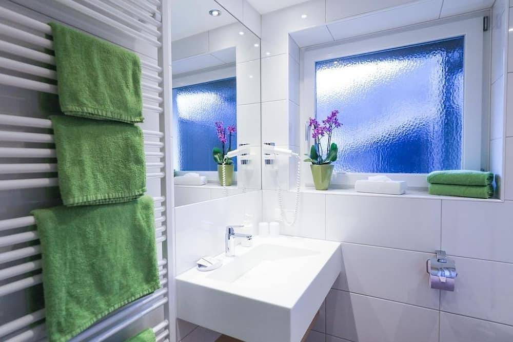 Familienzimmer mit Südbalkon - Haus Maria in Bad Kleinkirchheim, Nockberge