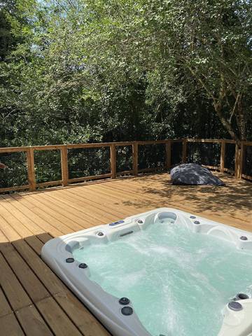 Cottage pour 6 personnes, avec jacuzzi et jardin à Vivario
