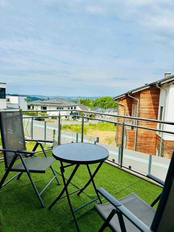 Ferienhaus für 6 Personen, mit Ausblick und Terrasse sowie Pool in Wetzlar - 3