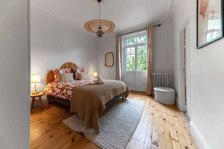 Location de vacances pour 8 personnes, avec balcon et jardin, animaux acceptés à Vichy - 2