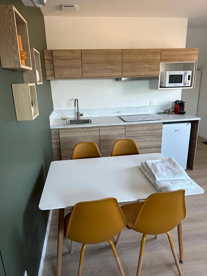Double Room with Mountain View in Saint-Chef, Région de La Tour-du-Pin