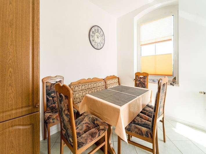 Ferienwohnung für 3 Personen, mit Balkon und Garten