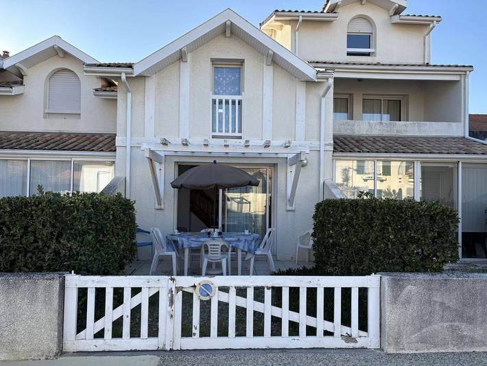 Ferienhaus für 4 Personen, mit Terrasse in Biscarrosse Plage - 2