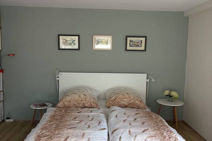 Ganze Wohnung, Ferienwohnung mit Sauna & Terrasse in Hürtgenwald in Hürtgenwald, Rureifel (Nordrhein-westfalen)