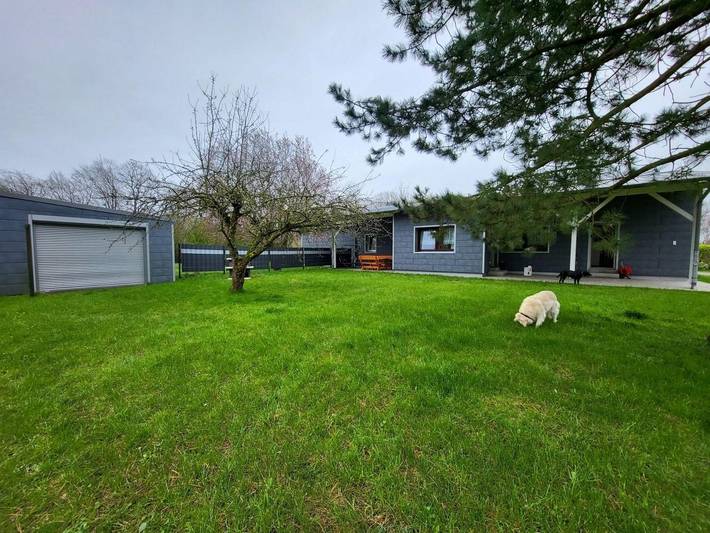 Ferienwohnung für 3 Personen, mit Terrasse und Garten, mit Haustier in Altenkirchen