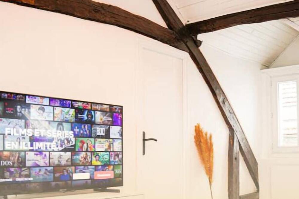 Entire apartment, Chalet Lutétia, Spa & Confort in Cormeilles-en-Parisis, Val-d'Oise